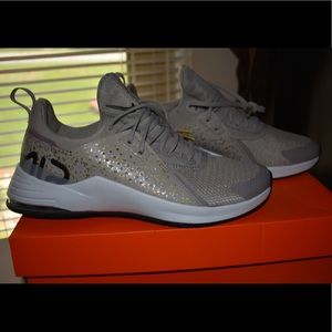 Nike Air Max Bella tr 3: never worn